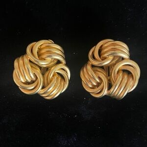 Vintage Gold Knot Clip On Earrings